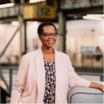 アリッサ・ハーベイ・ドーソン (Alyssa Harvey Dawson)の写真